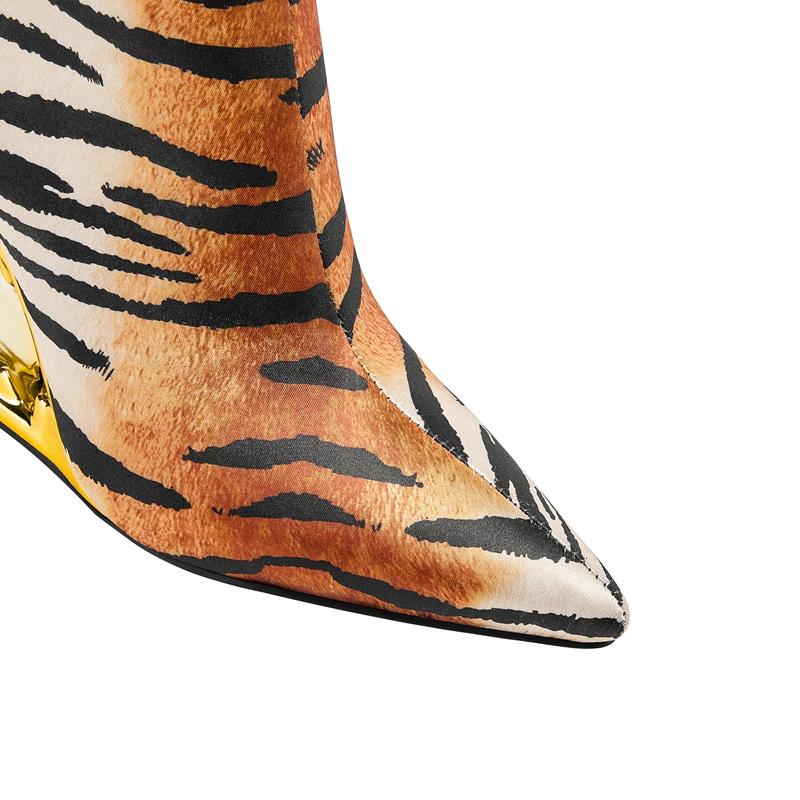 Fashion Kaky's New Pointed Wolf Teeth Leopard Pattern High Heel Large Women's Boots Short Boots Western Boots