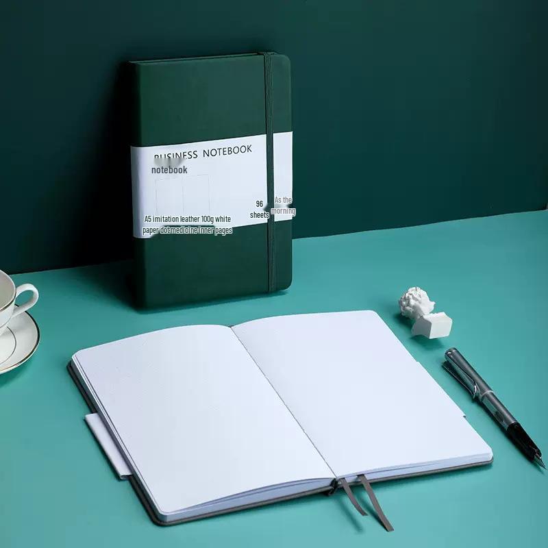 Lastikli A5 Özel Noktalı Izgaralı Defter, İş Ofisleri ve Günlükler İçin İdeal, Logo Basılabilir.