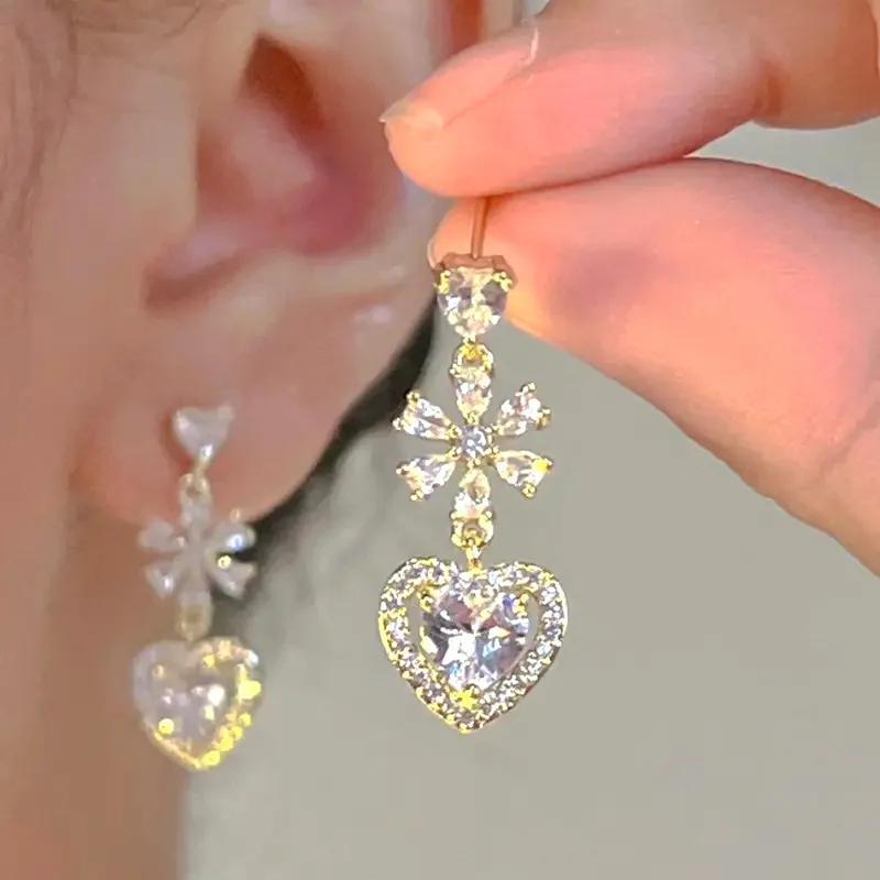 French Gentle Earrings, New Style, Light Luxury, High-end, Baroque Style, Heart-shaped Flower Zircon Women s Accessories