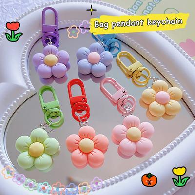 Roztomilá klíčenka s květinou v bonbónové barvě, kreslený pryskyřičný květinový kroužek na klíče, přívěsek na tašku, dekorace, ozdoba na batoh, dárek pro dívky