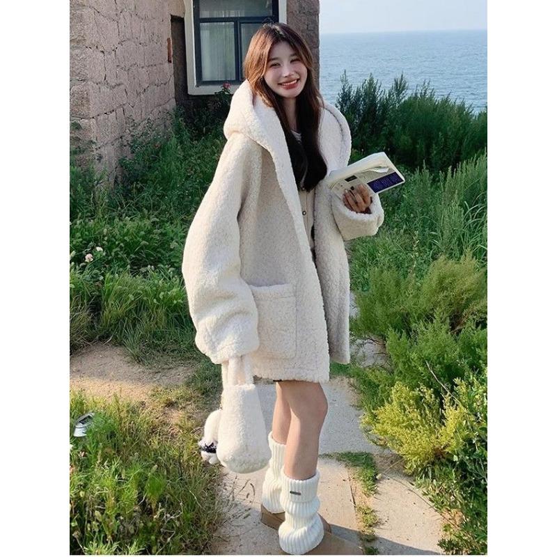 Korean Lamb Fleece Coat Women Winter Thickened Warm Hooded Cotton Jacket Slimming Design