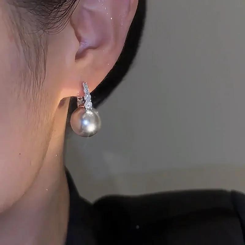 Neue Einfache Inlaid Zirkon Graue Perlenohrringe für Damen Modische Personalisierte Tägliche Accessoires Party Schmuck Geburtstagsgeschenke