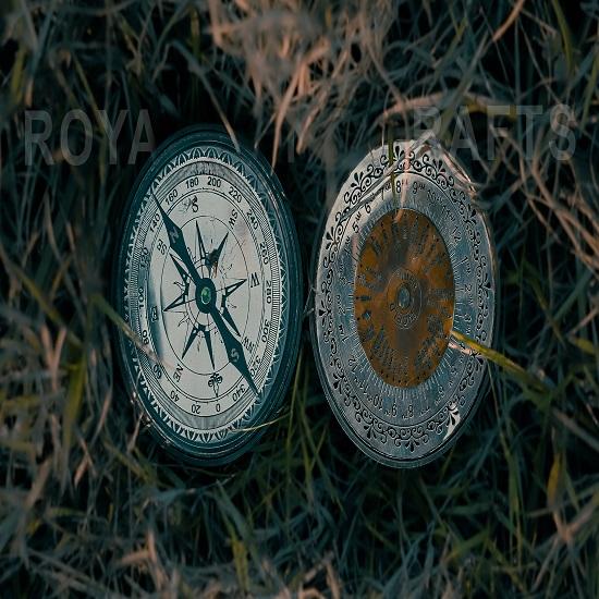 

Антикварный 40-летний календарь-компас World Forever с кожаным чехлом Рождественский подарок для всех