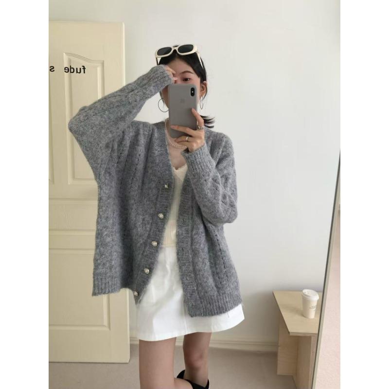 

Loose sweater women s coat autumn and winter new casual lazy wind outside wear V-neck knitted cardigan top