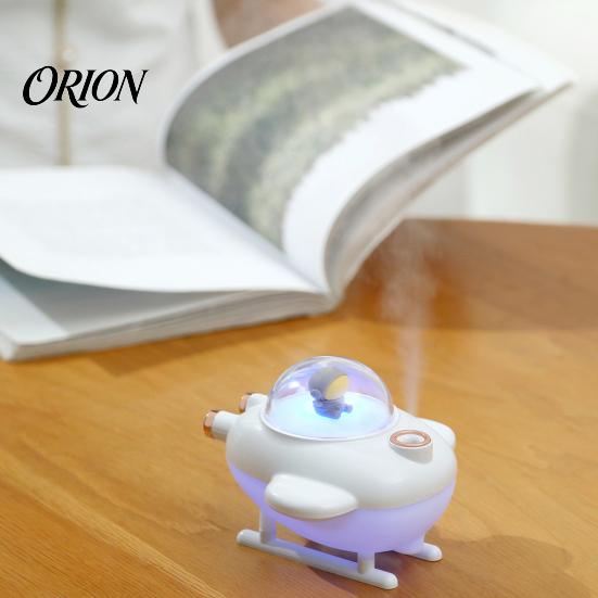 Humidifier with LED Light Desktop Humidifier, Airplane Shaped Light, Portable 220ml Water Small Tabletop Tank Capacity Quiet Operation for Skin