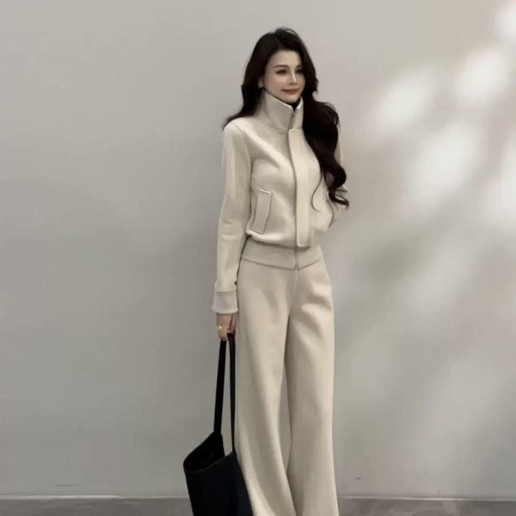 Women's Fleece-Lined Two-Piece Sports Suit - Thickened Stand Collar Cardigan & Wide-Leg Pants for Autumn & Winter