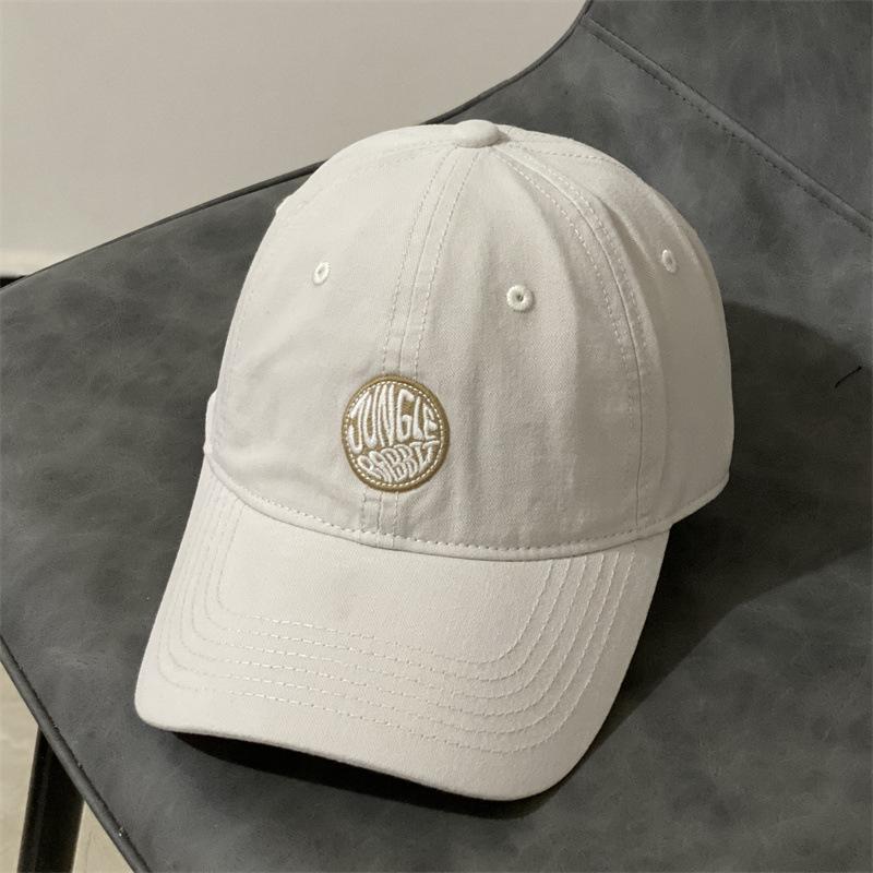 The New Big Head Version Has Great Texture, Leather Standard Versatile Baseball Hat, Female Student Duck Tongue Class Hat, and Male Free Shipping.