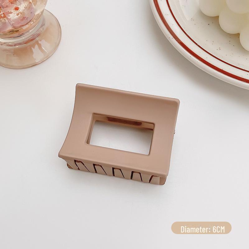 Versatile Milk Coffee Hair Clip: Large, Simple Shark Design for Women