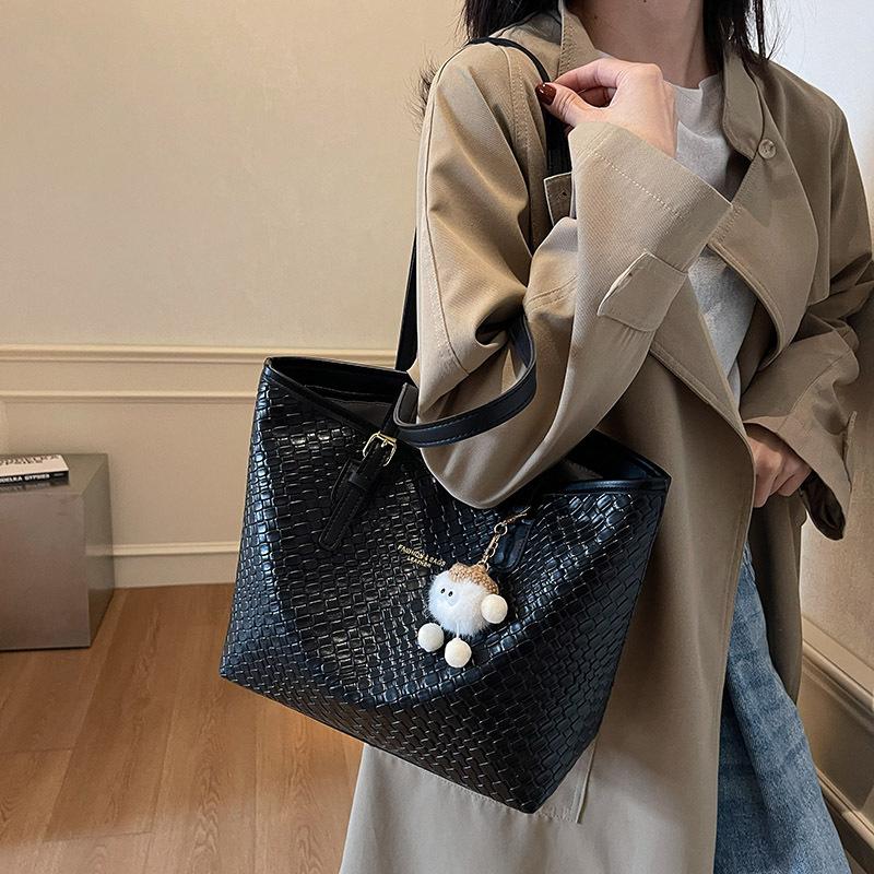 2025 New High-end Large-capacity Bag Women's Fashion Shoulder Bag Messenger Bag Commuter Tote Bag