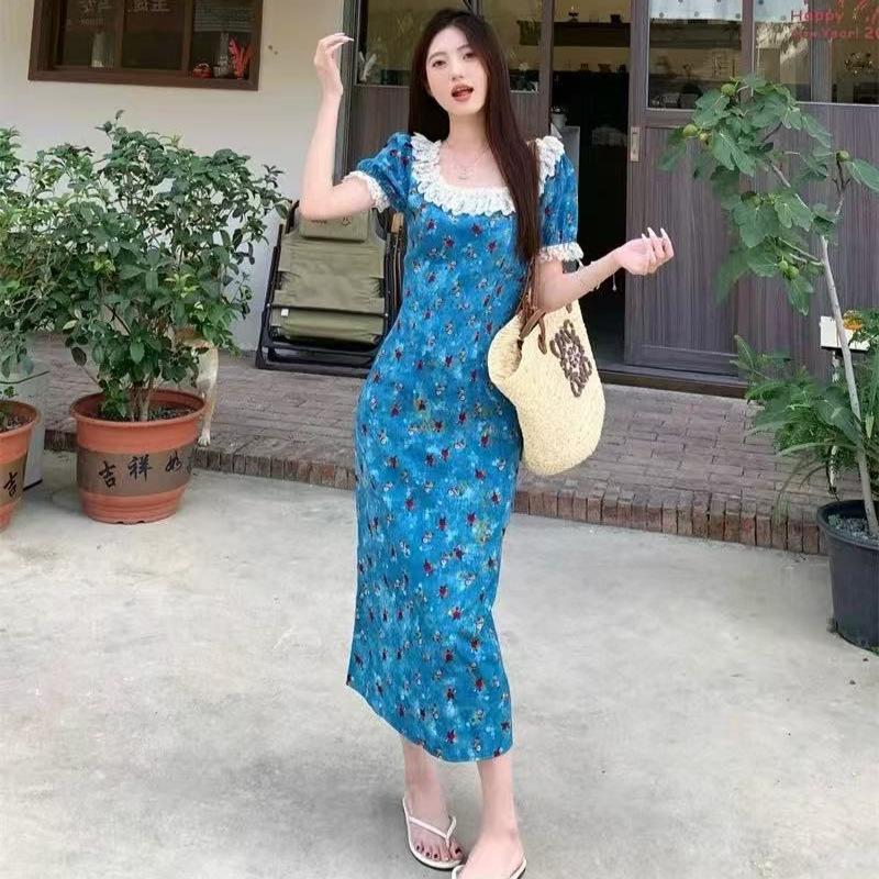 Square neck lace splicing blue floral dress, new short-sleeved long dress in summer, popular skirt women's clothing