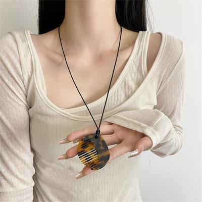 Fashionable Comb Pendant Necklace Unique Comb Shaped Necklace In Long Rope Elegant Neck Jewelry For Stylish Women