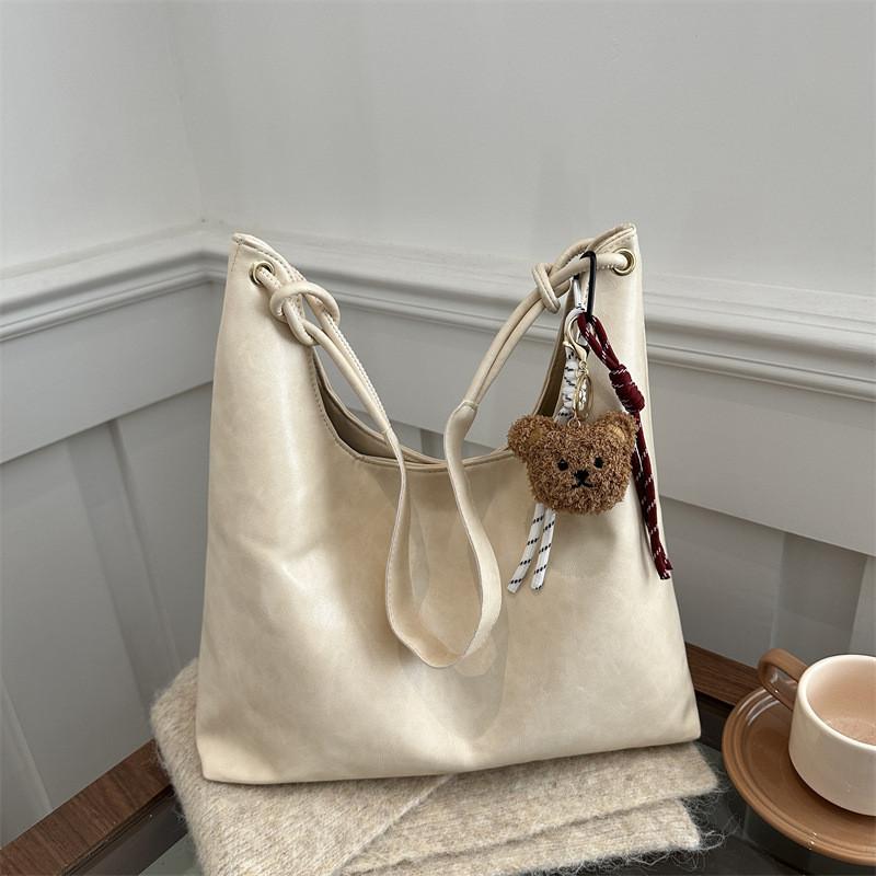 Tote Large Trendy Bag For Women With Minimalist Aesthetic And Convenient Phone Pocket