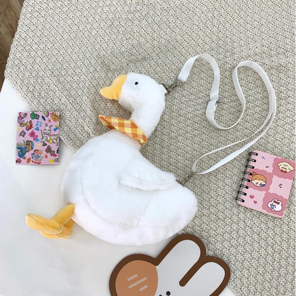 Solid Color Cute Duck Crossbody Bag Zipper Shoulder Bags Casual Big Goose Plush Bag  Streetwear