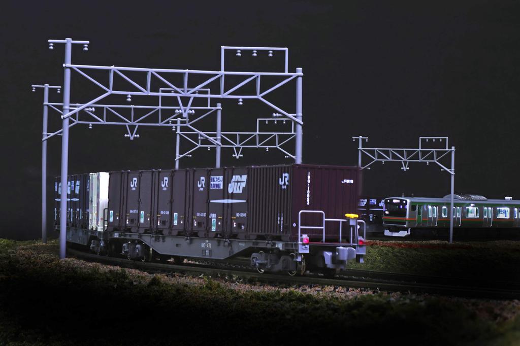 KATO N Gauge Koki 106 + 107 (without Containers) 10-Car Set 10-1432c Model Railroad Freight Car