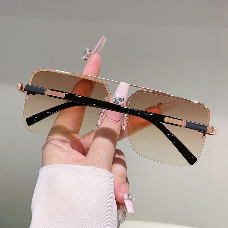y2k Half Frame Luxury Designer Square Sun Glasses Women For Men Female Vintage Punk Metal Outdoor Driving Sun Glasses UV400
