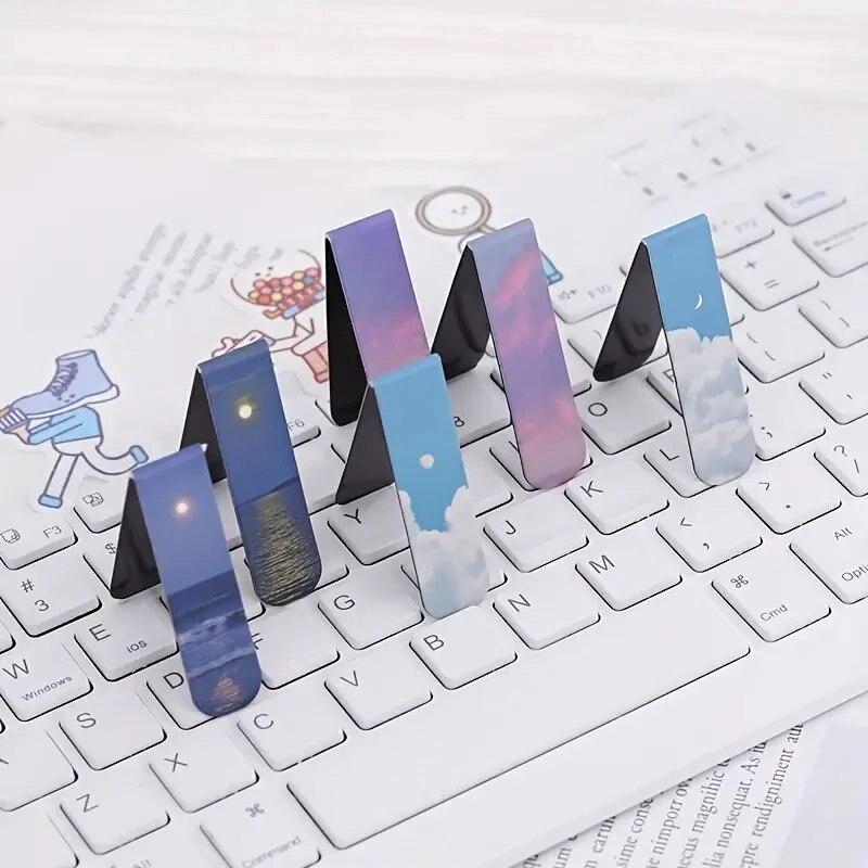 2Pcs/Pack Clear Sky Magnetic Bookmarks For Books Beautiful Landscape Mini Page Clips Book Marker Unique Books Readers Reading