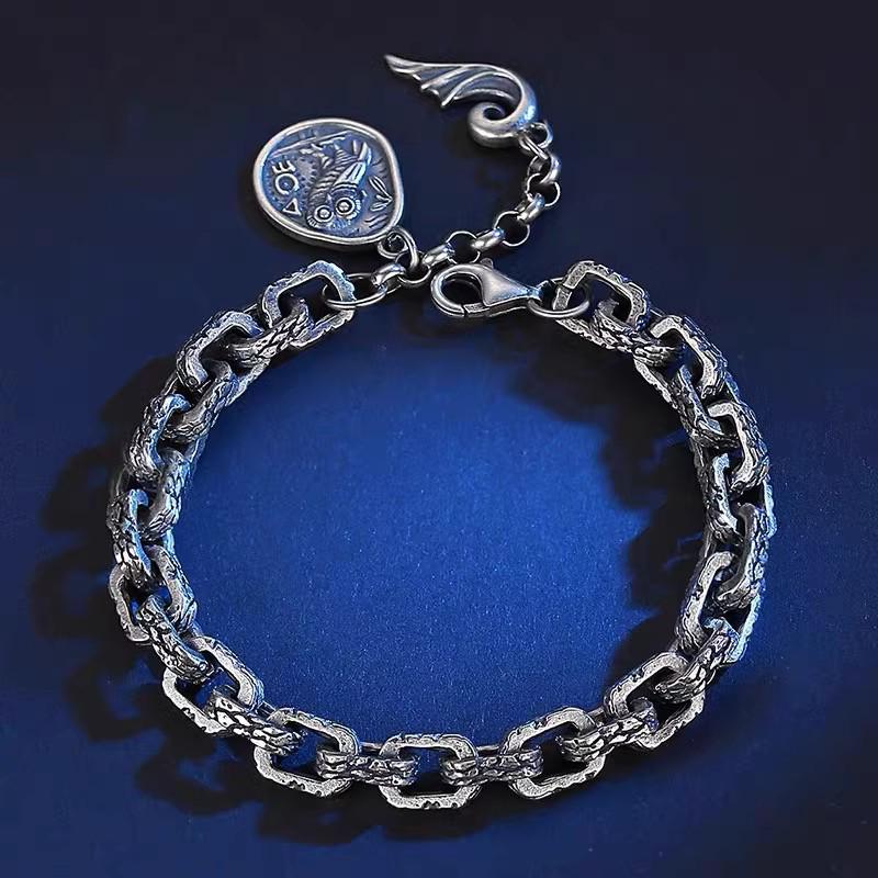 

Silver-Plated Distressed Retro Couple s Bracelet: Versatile Men s Hand-Woven Bangle E119-20cm
