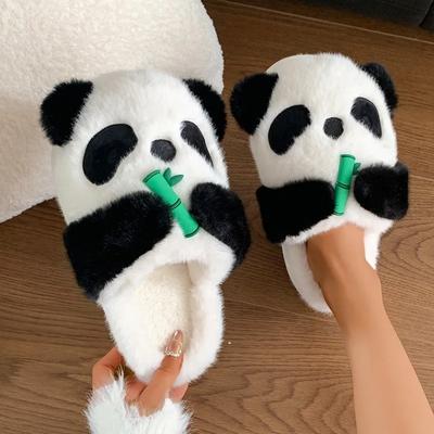 Fashion 2024 New Cute Cartoon Women's Plush Slippers Comfortable and Warm Indoor Slippers Casual Fashionable Winter Female Cotton Shoes
