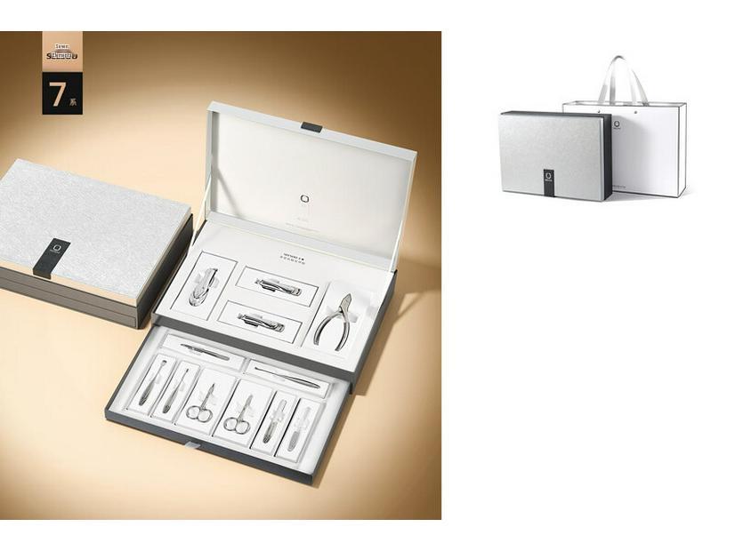 SEESOO Luxury 12-Piece Manicure Set