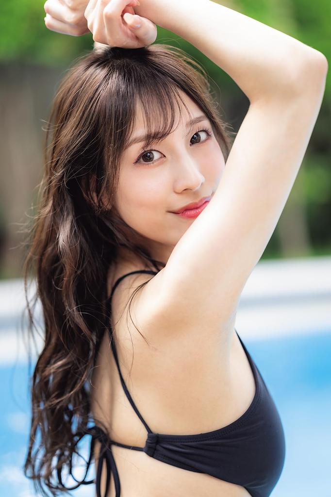 Beginning of Misumi Nene Photo "The Nene Collection"