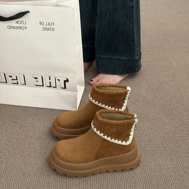 Internet celebrity super fire short boots thick sole heightening Martin boots women's autumn and winter 2025 new versatile non-slip short boots Japane