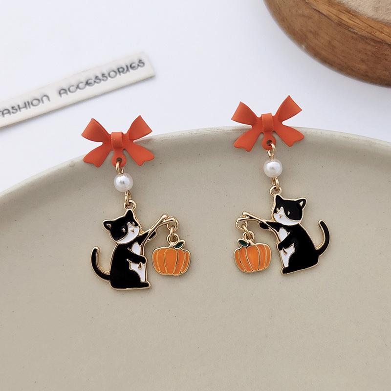 Lovely Cat Pumpkin Stud Earrings for Women Fashion Dangle Piercing Zircon Star Bowknot Fish Bone Statement Party Ear Drop Gifts
