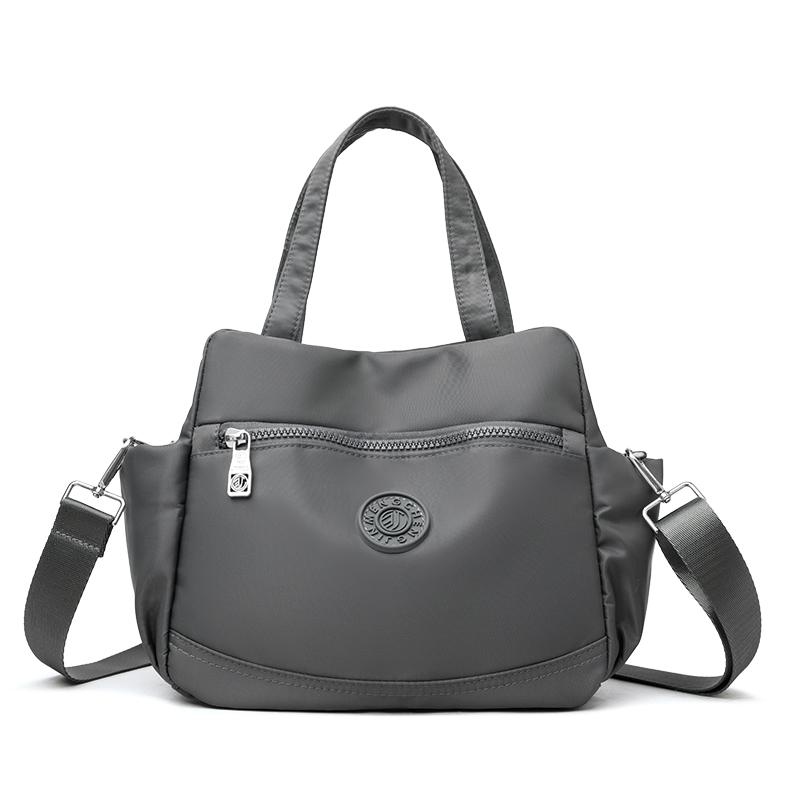 Water-Resistant Tote Bag for Women – Stylish & Durable Handbag with Adjustable Shoulder Strap and Multiple Pockets