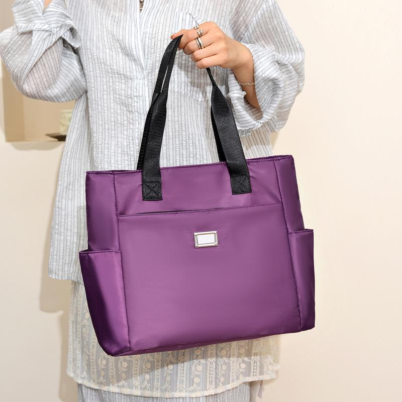 2025 New Women's Fashion Tote: Lightweight Oxford Canvas Crossbody Bag with Versatile Capacity