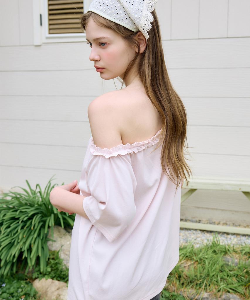 LETTER FROM MOON Sov Frill One-Shoulder Short-Sleeve T-Shirt (Baby Pink)