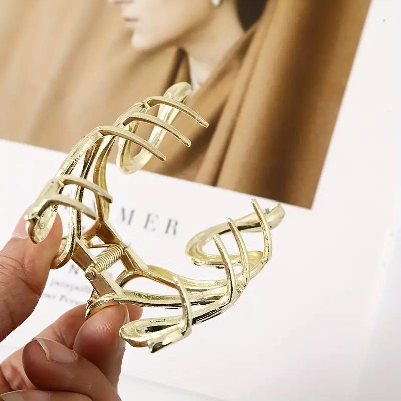 1 Pcs Fashion Silver Snake Design Metal Hair Claw Clips For Women Girls Irregular Large Hair Clips Hair Styling Accessories Quality