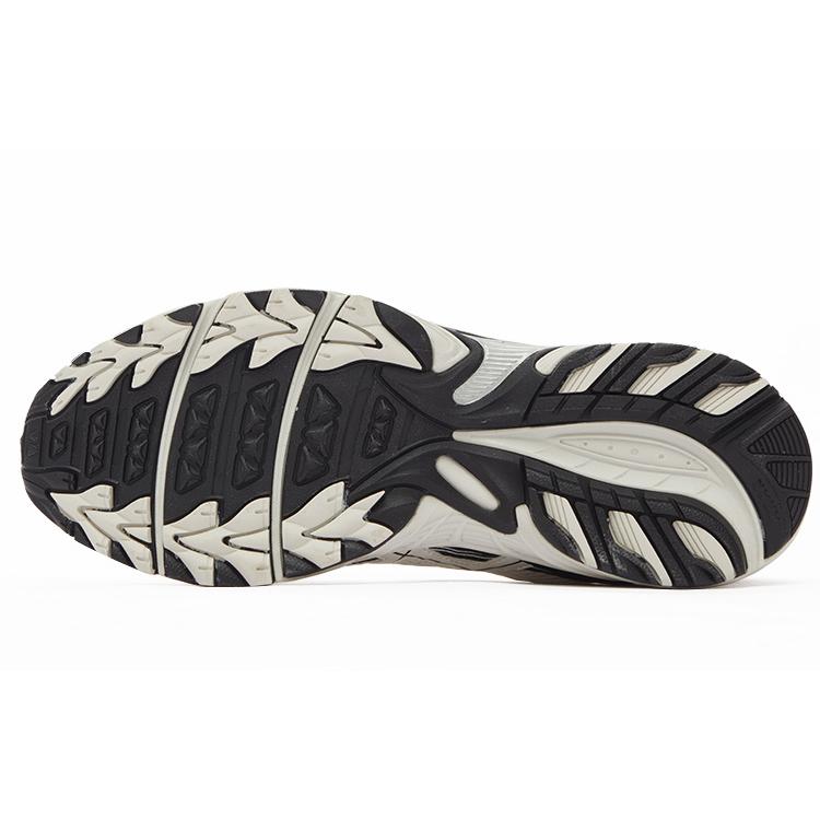 New Asics Gel Kahana Tr V4 Black White 1203A497-100
