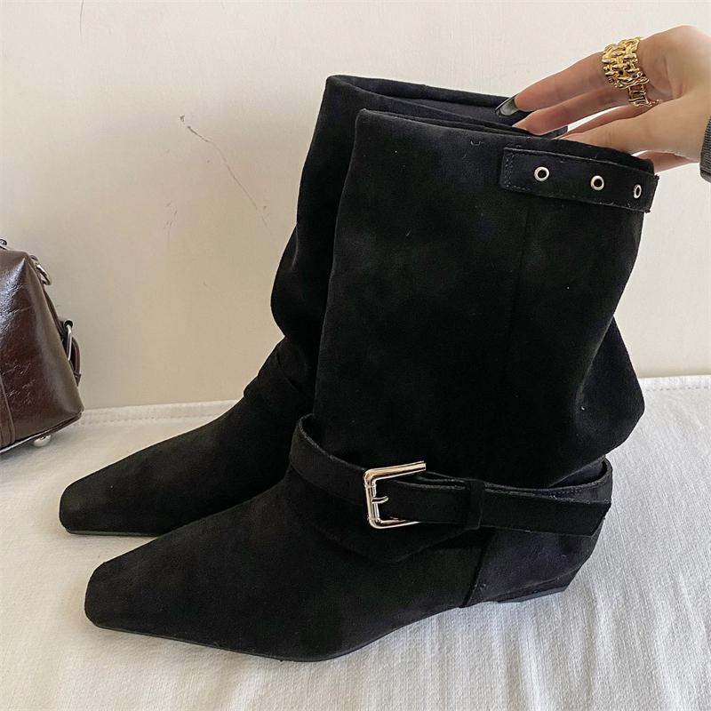 

Eilyken Зимне-осенний дизайн Сращивание Ремешок Пряжка Женские Ботильоны Пряжка Ремешок Панк Винтаж Острый Носок Низкий Каблук Обувь 35 чёрный