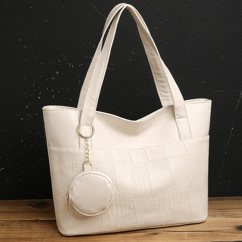 Fashionable Large Capacity Tote Bag for Women, This Year's Popular Shoulder Bag, Simple and Casual