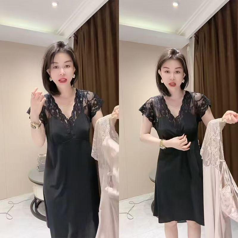 Women's Loose Ice Silk Summer Nightdress with Chest Pad