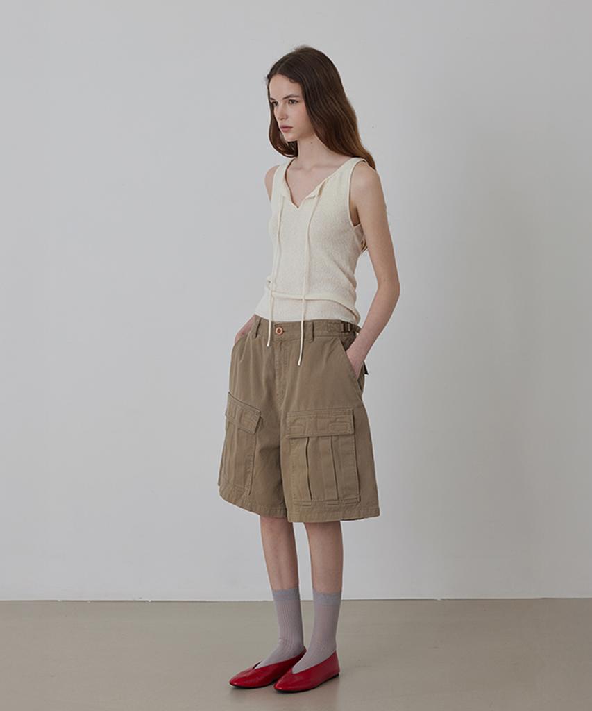 Kwinseulaebis Cargo Buckle Bermuda Pants