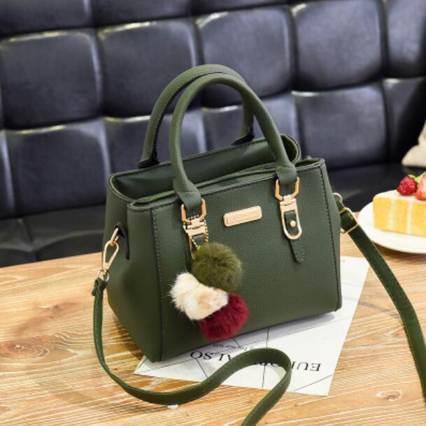 Borsa a Shopper da Donna Fashi con Pompon, Colore Unito in Ecopelle PU, Grande Capacità, Borsa a Mano da Donna, Borsa a Tracolla di Lusso Designer