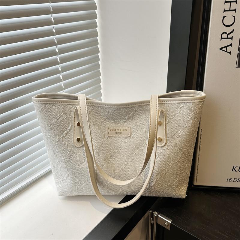 Simple Texture Rhombus Large-capacity Tote Bag Women's 2025 New Commuter Bag Women's Portable Shoulder Bag Tide