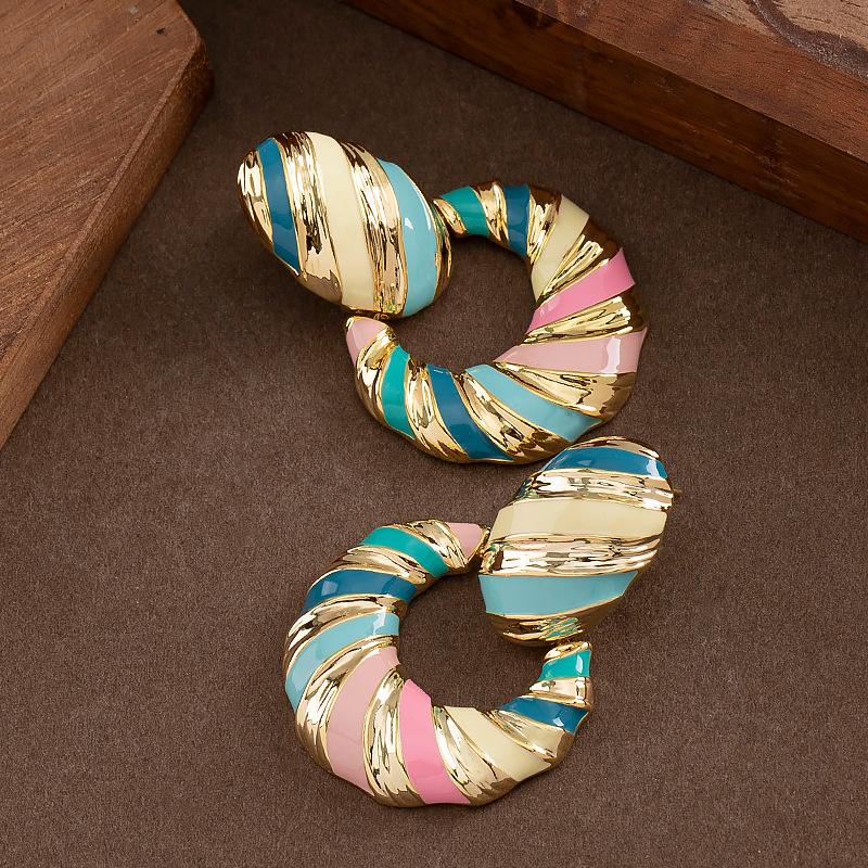 European and American fashion personalized vacation style color drip glaze geometric earrings light luxury atmosphere high-end fragrance earrings