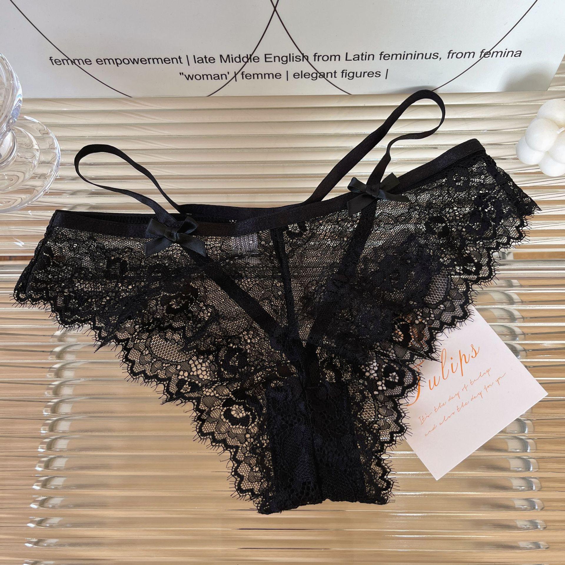 

Angel Chanson New French Lace Low-Rise Women s Sexy Breathable Briefs One Size (40-60 kg)