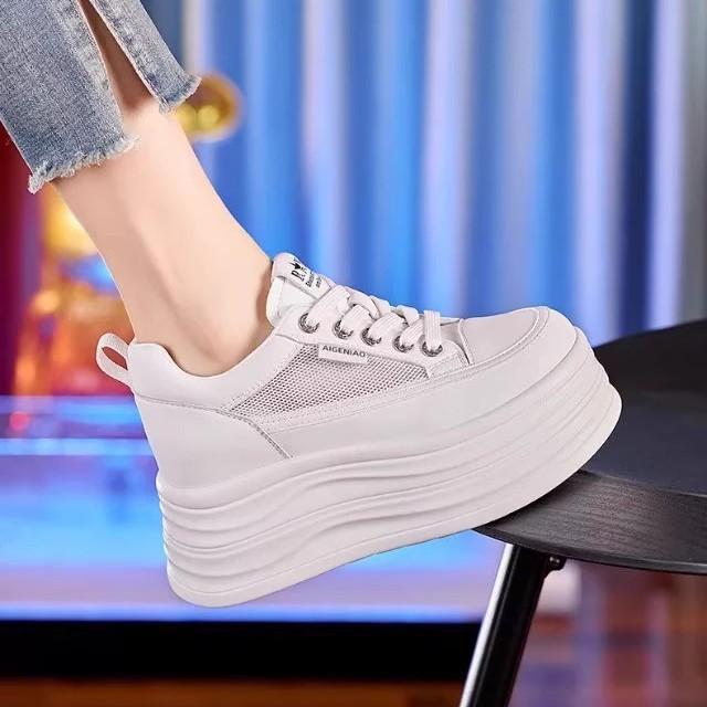Platform White Shoes Women's 2025 Spring New Casual Versatile Single Shoes Women's Sports Shoes Heightening Board Shoes Mesh Breathable