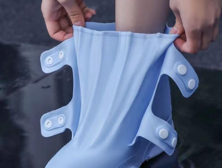 Waterproof Non-Slip Silicone Shoe Covers for Men & Women - Durable and Thickened for Outdoor Rainy Days