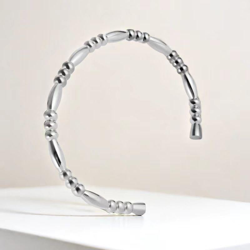 Bracelet Girls Niche Titanium Steel Jewelry Premium Sense Ins Wind Nail Opening Jewelry