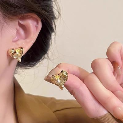 Trendy Irregular Heart-shaped Earrings Female Elegant Simple Stud Earring Personalized Jewelry Fashion Earrings For Women Gifts