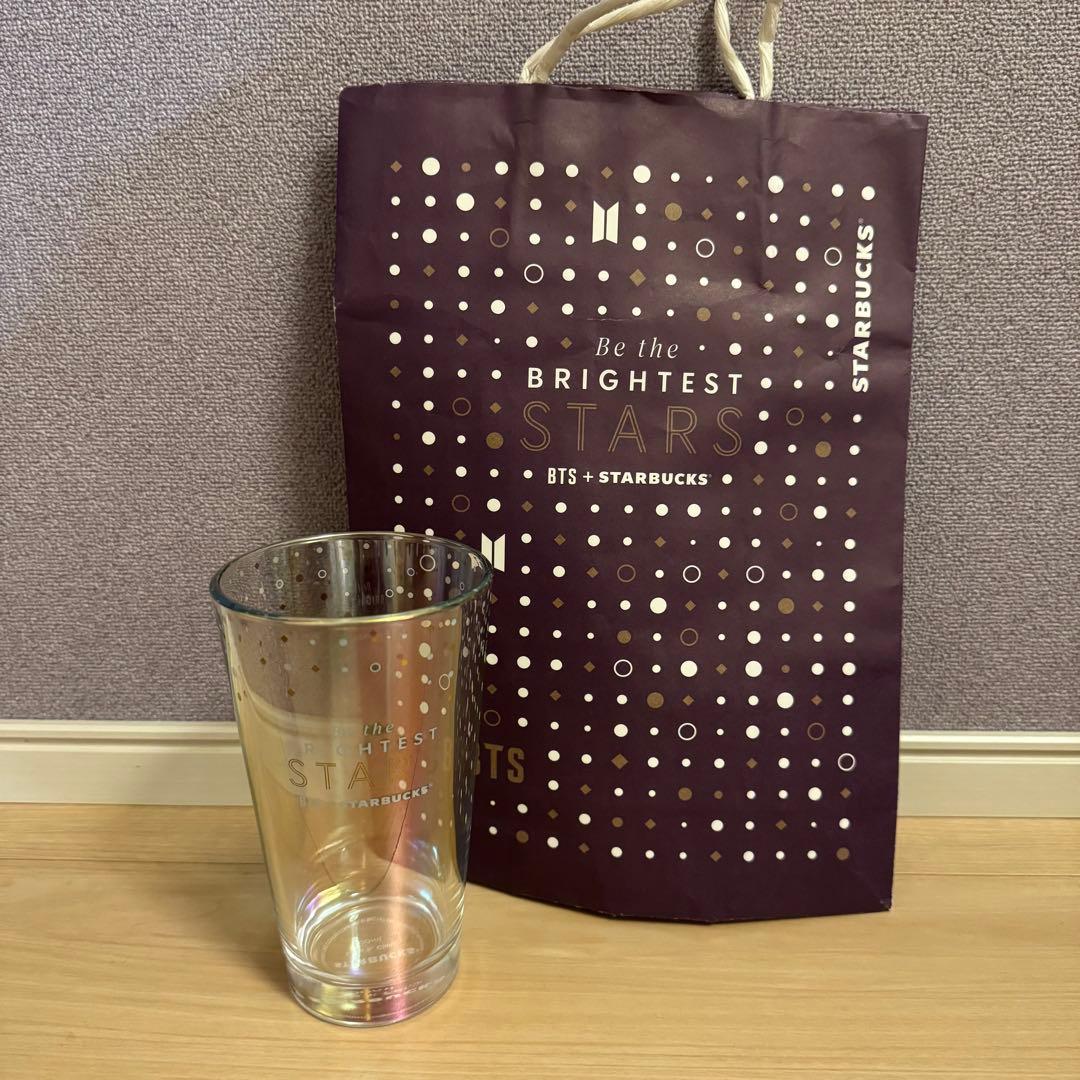 

[Б/У] Стеклянный стакан для кофе BTS Starbucks