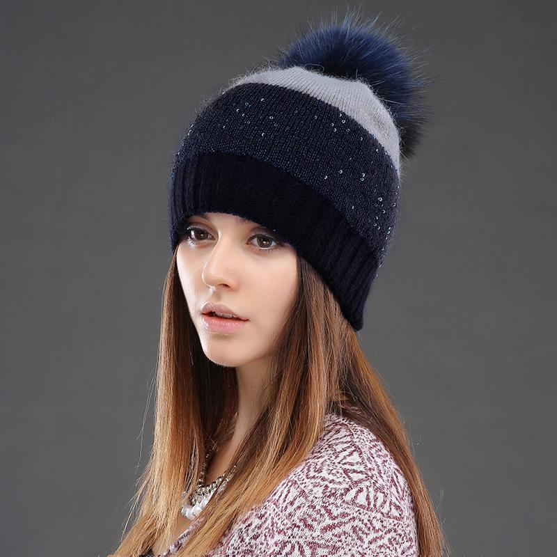 Women Hat Winter Sequins Knitted Rabbit Fur Beanies Fashion Warm Casual Hats with Natural Raccoon Fur Pompom Cap Female