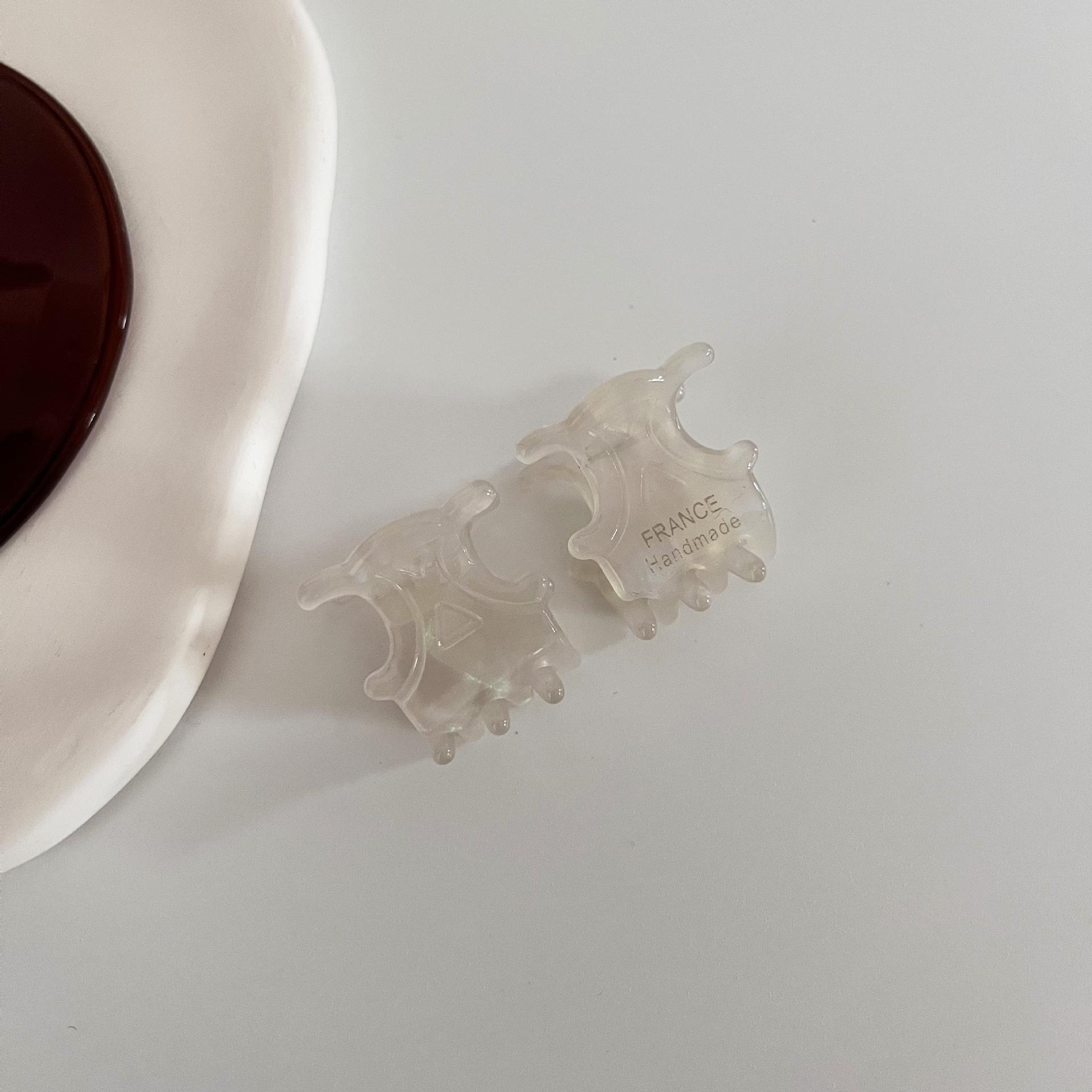 

Элегантная мини-заколка для волос Gold Label из ацетата — ретро-стиль для челки