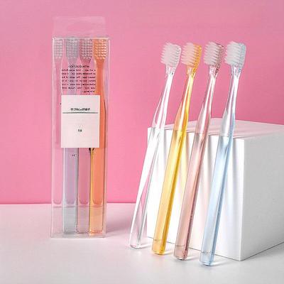 Přenosný zubní kartáček s měkkými štětinami MUJI Transparent Crystal Handle