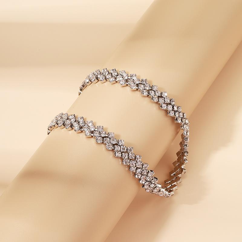 European and American Fashion Personalized Collarbone Chain Choker Light Luxury Full Diamond Neck Chain Geometric Japanese and Korean Nwholesale