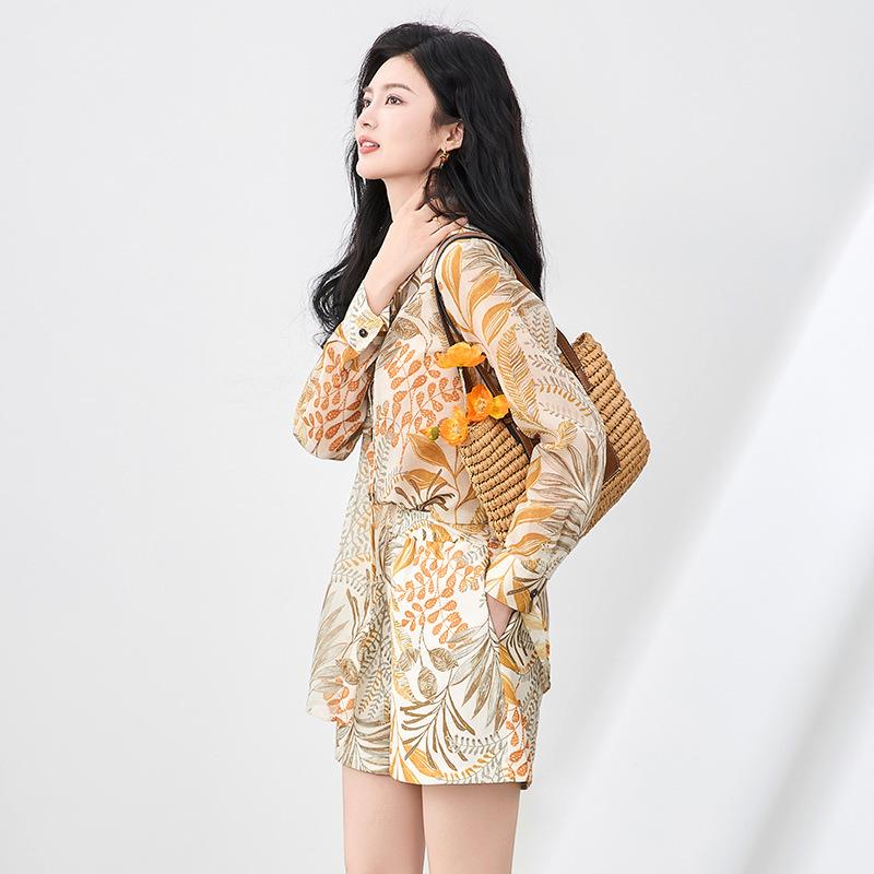 

Комплект рубашки с принтом и отложным воротником и шорт с высокой талией для ленивого отдыха XX-Large жёлтый