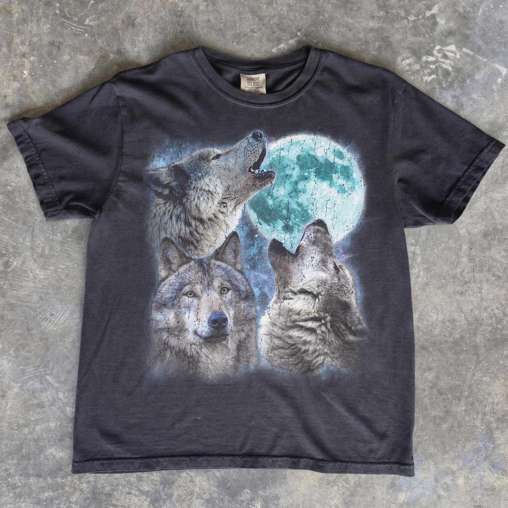 Three Wolves Howling Moon T-Shirt, Vintage Wildlife Nature Graphic Tee